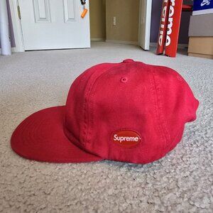 SUPREME Red Window 6 Panel Cap SS18